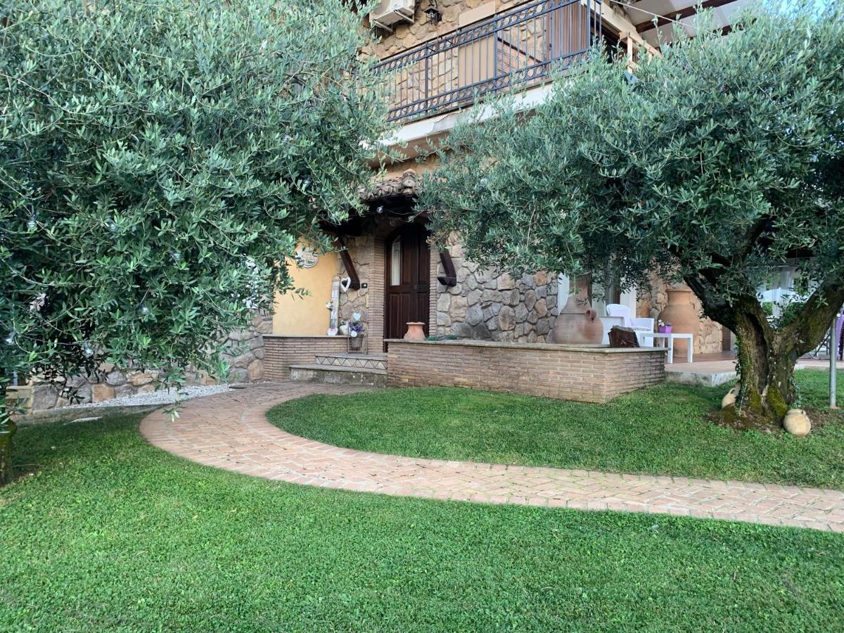 Appartamento In Villa Degli Ulivi Artena Dış mekan fotoğraf